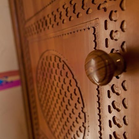 Hotel General Ekibasztuz Kültér fotó